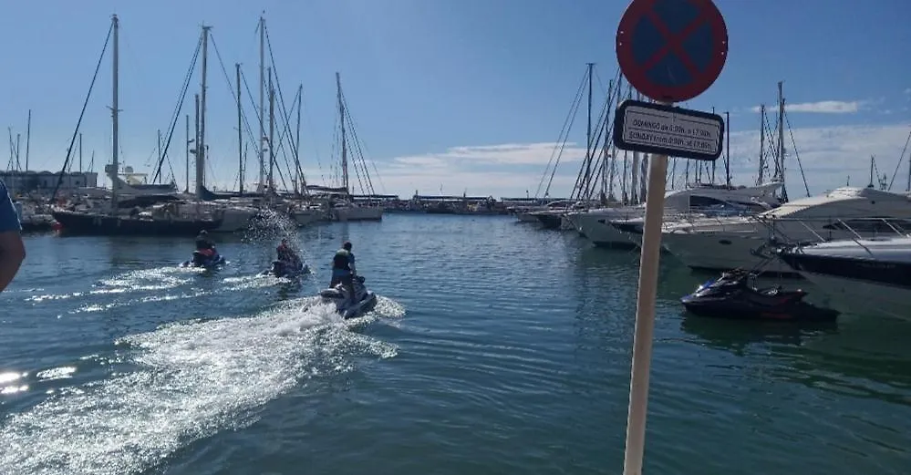 Apartamento Junto a la playa El Cristo y del Puerto Estepona