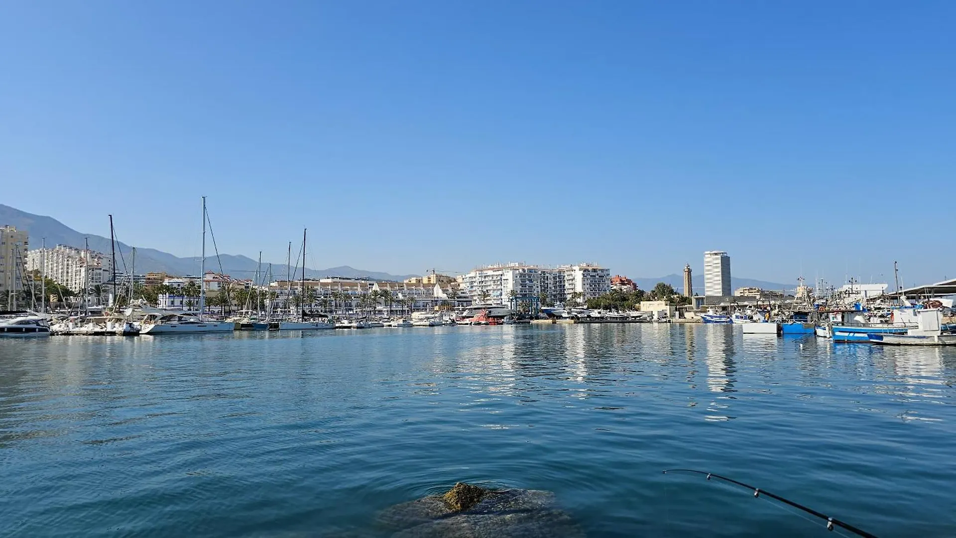 Junto A La Playa Del Cristo Cerca Del Puerto Apartment Estepona 0*,  Spain