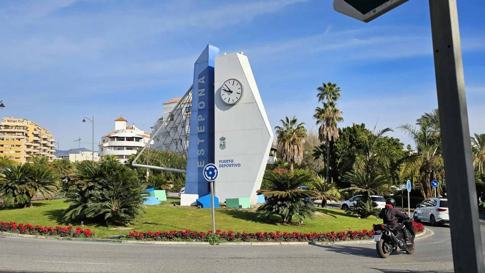 에스테포나 Junto A La Playa Del Cristo Cerca Del Puerto 아파트