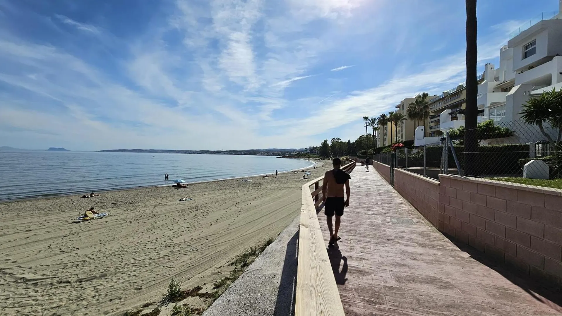Apartamento Junto a la playa El Cristo y del Puerto Estepona